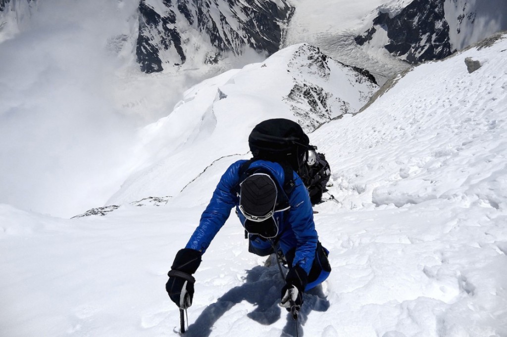 復刻60年前的壯舉，Moncler 帶來 “K2 – Sixty Years Later” 主題特輯 6