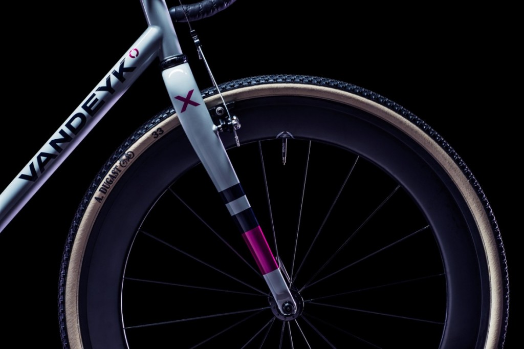 VANDEYK 與 Crema Cycles 帶來全新 VDX 越野自行車 3
