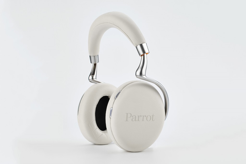 Philippe Starck x Parrot 聯手發表Zik 2.0 全新系列無線耳機 1 Philippe Starck x Parrot 聯手發表Zik 2.0 全新系列無線耳機 1