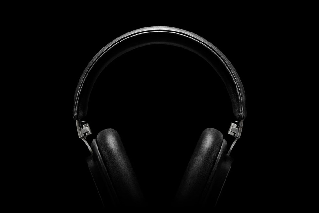 Vertu x Bang & Olufsen 頭戴式耳機&無線揚聲器 1