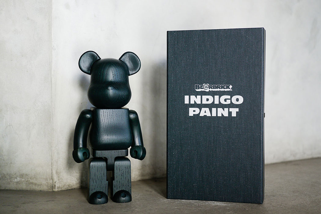 Medicom Toy x Karimoku 400% 靛藍Bearbrick - TRENDSFOLIO