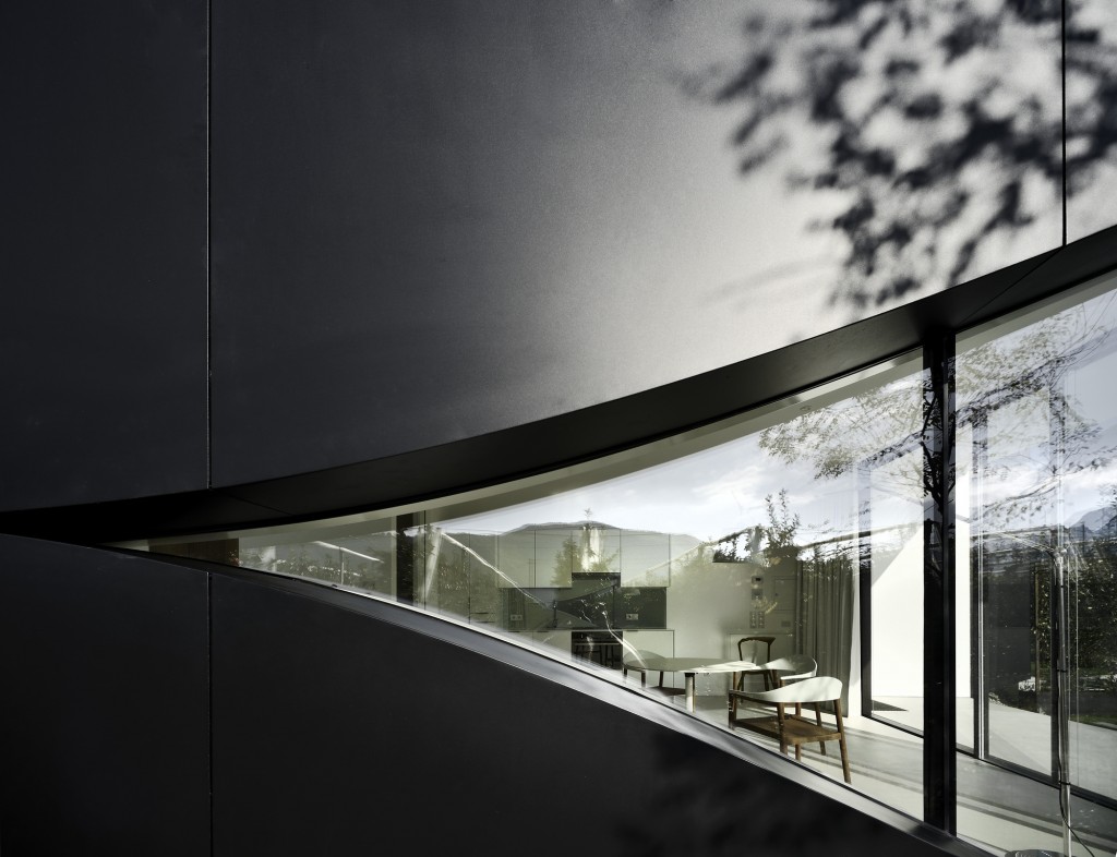 Peter Pichler Architecture 建築事務所打造The Mirror Houses “鏡之屋” 9 Peter Pichler Architecture 建築事務所打造The Mirror Houses “鏡之屋” 9