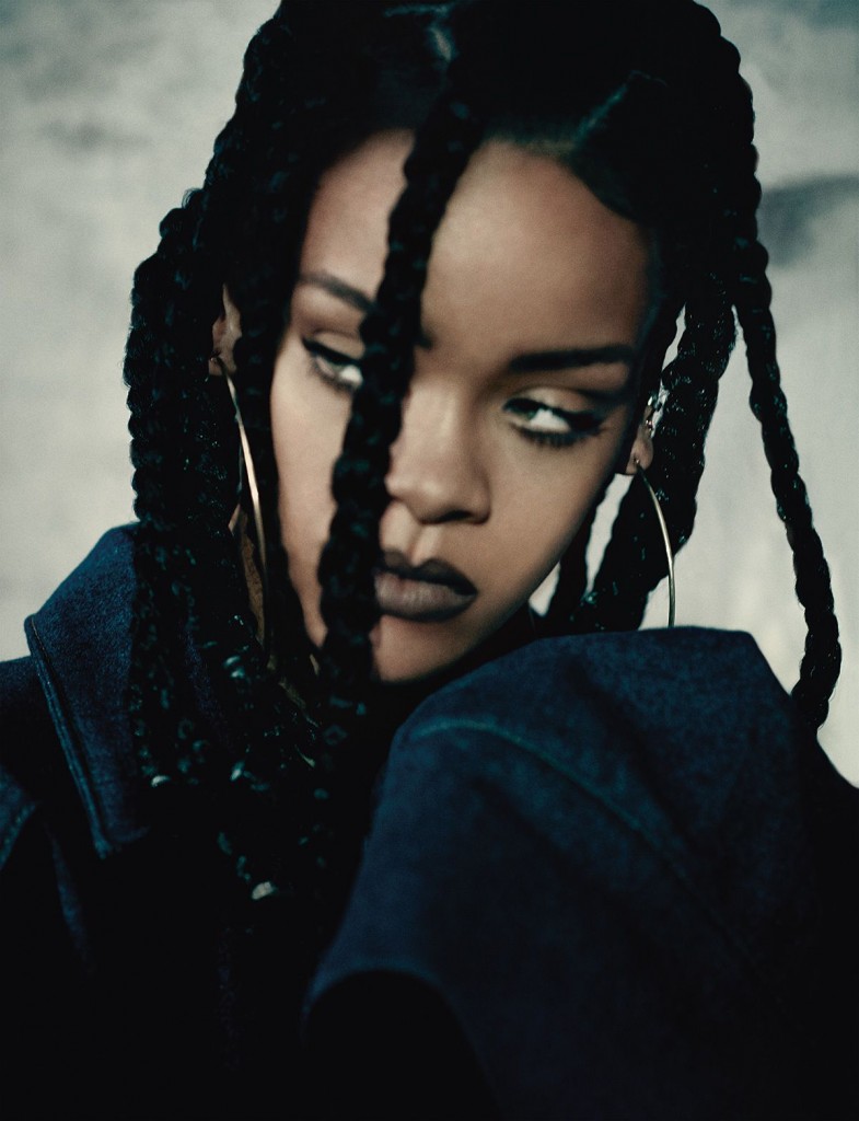 Rihanna 榮登《i-D Magazine》 全新音樂特刊封面，完整版造型特輯亮相 3