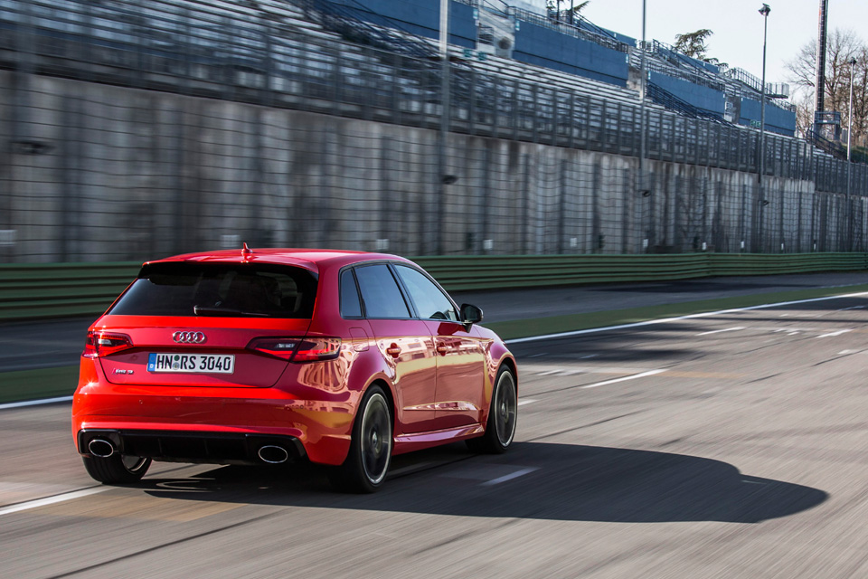 Audi 亮相全新RS 3 Sportback 車款 1 Audi 亮相全新RS 3 Sportback 車款 1
