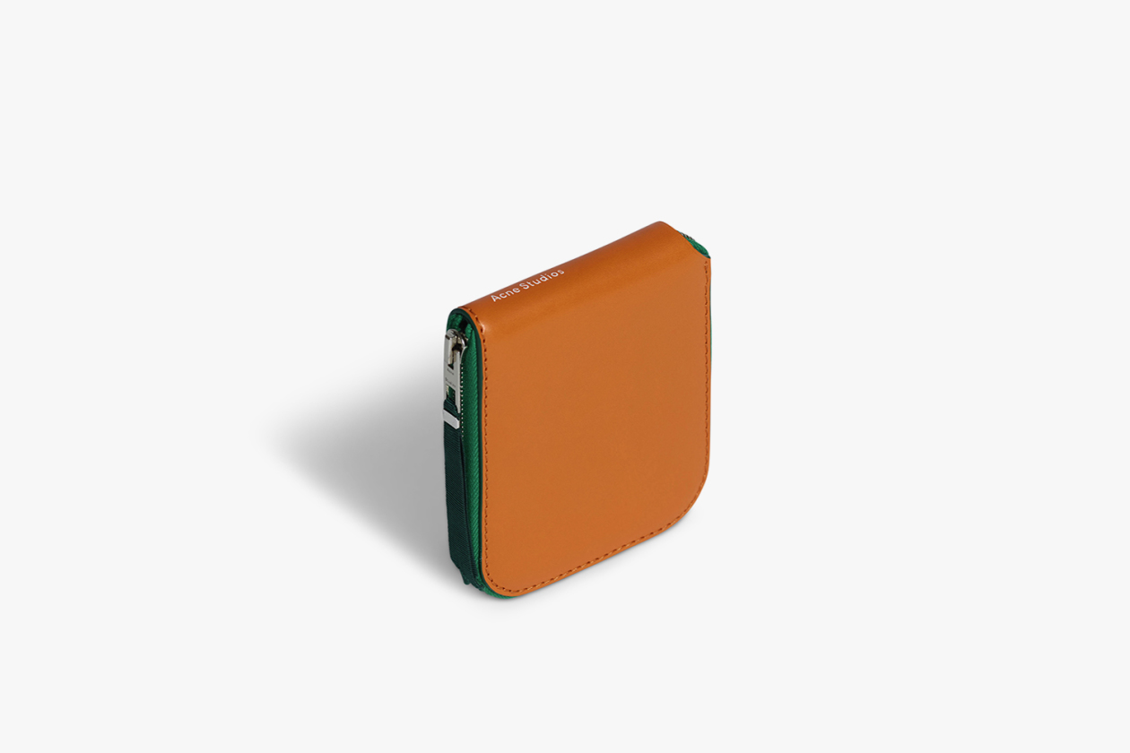 ACNE STUDIOS PREMIUM LEATHER GOODS LINE 8