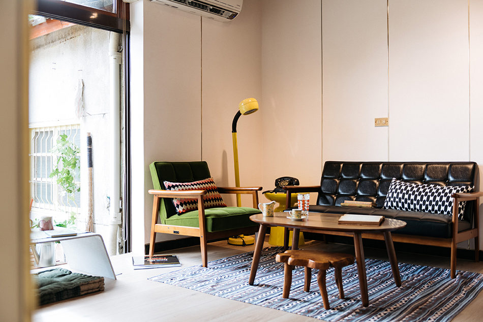 an experimental living studio by HAO design 8