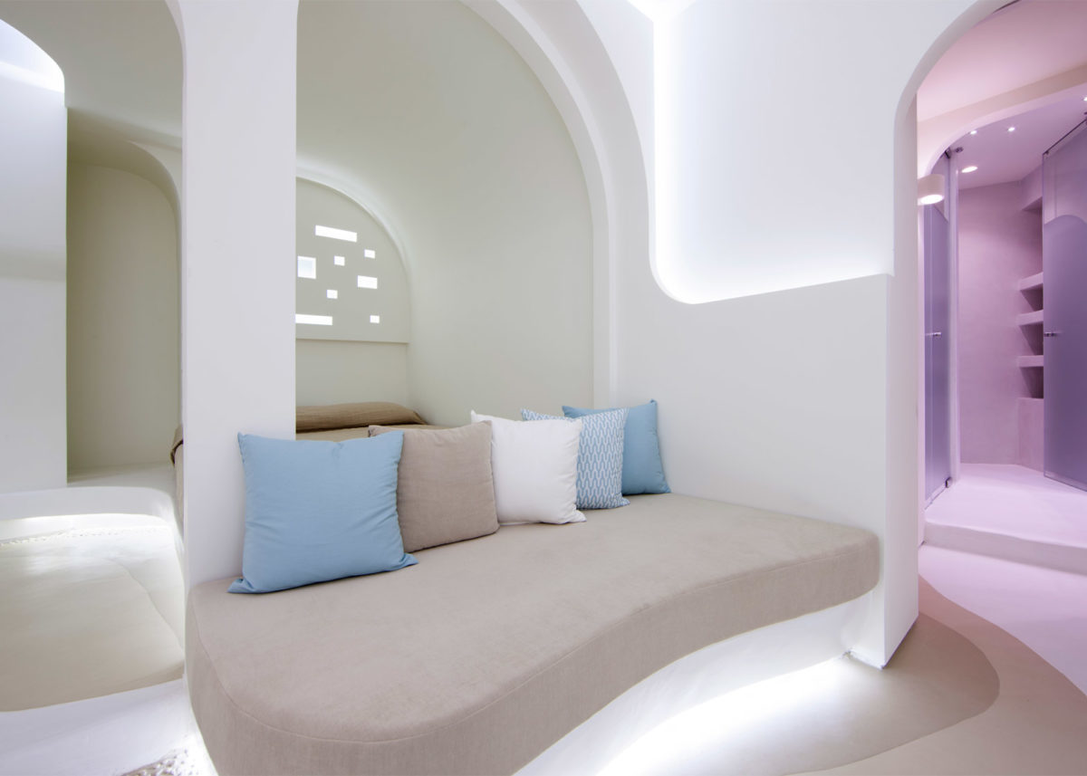 KLab creates smoothly curved interior for Santorini hotel 11