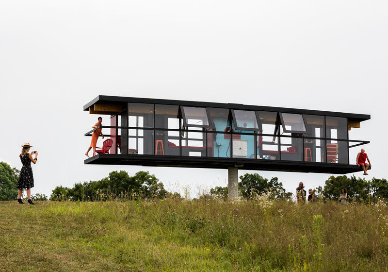 House Can Rotate 360-Degrees Built On A Single Column 1