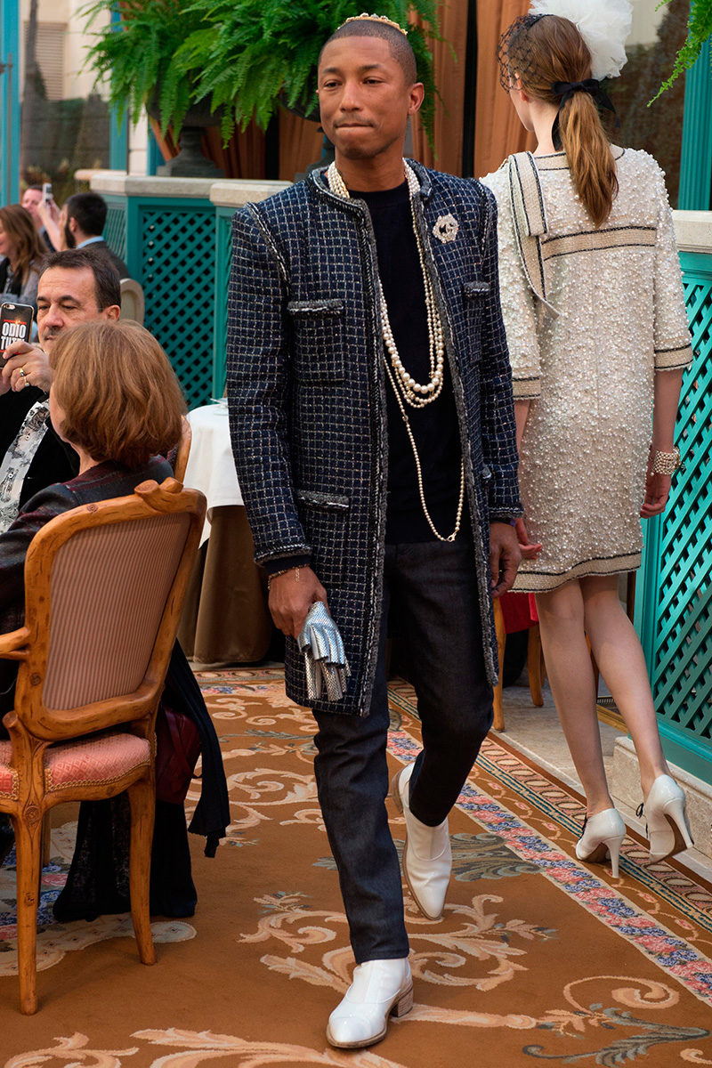 chanel-pre-fall-2017_fy1